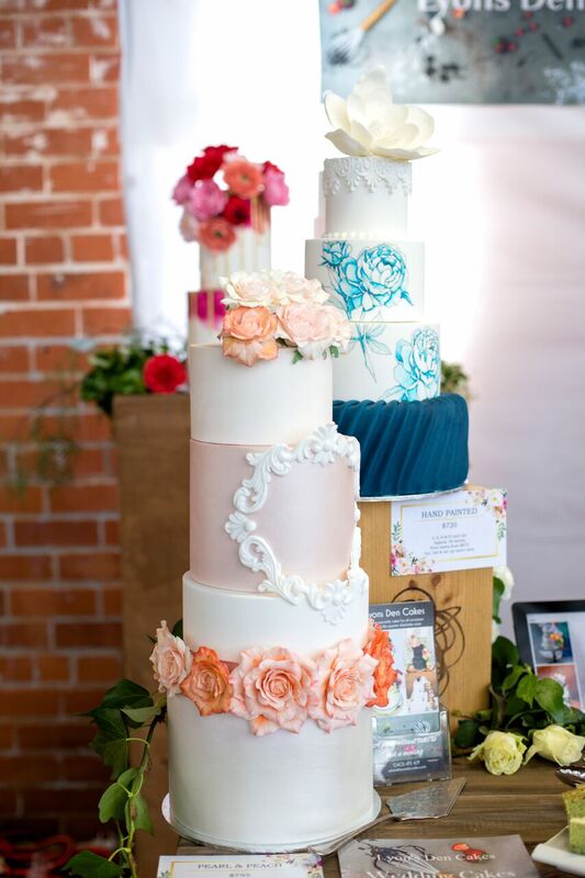 bridal fair cakes1